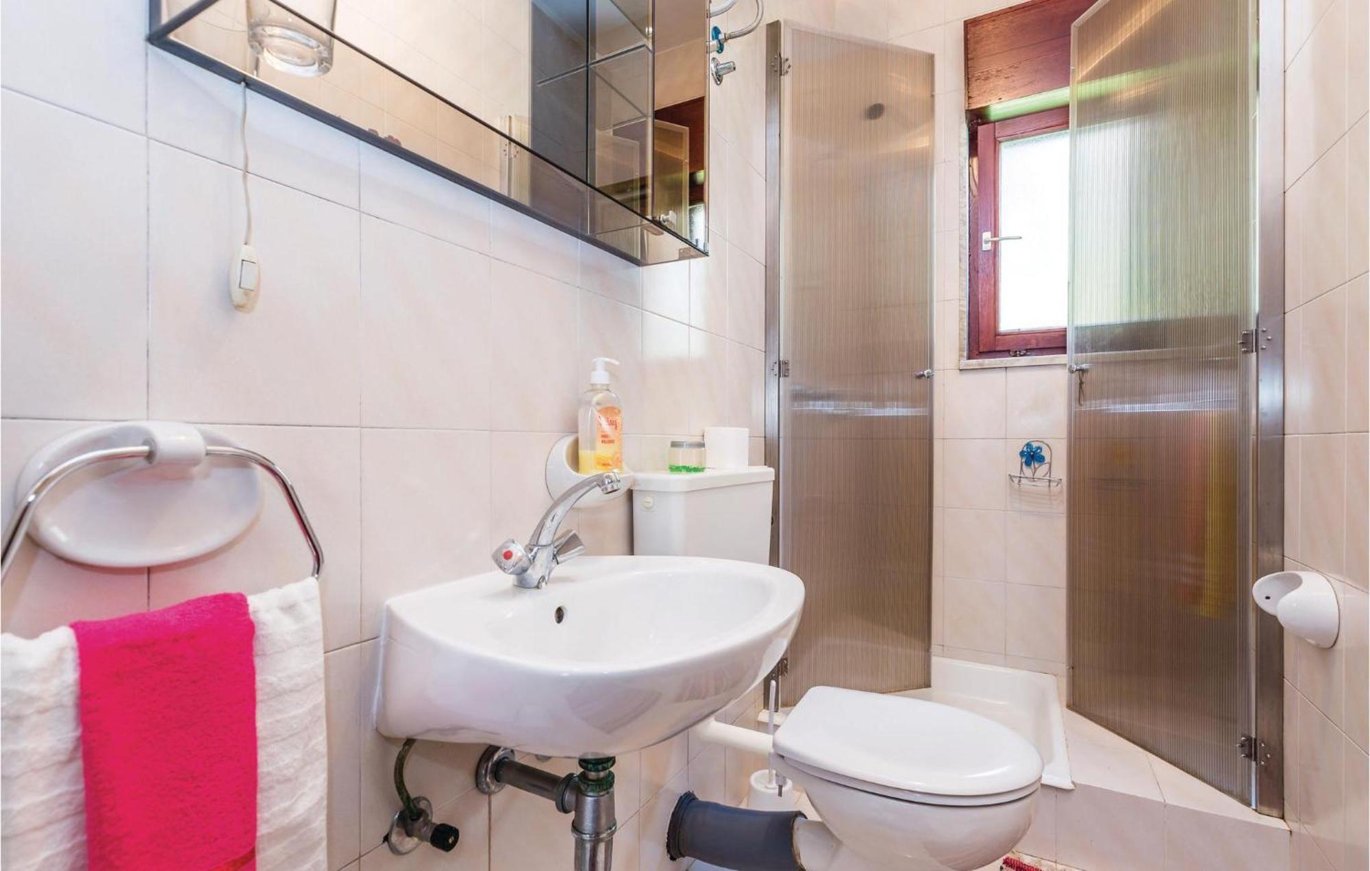 Nice Apartment In Lovran With Kitchen Eksteriør bilde
