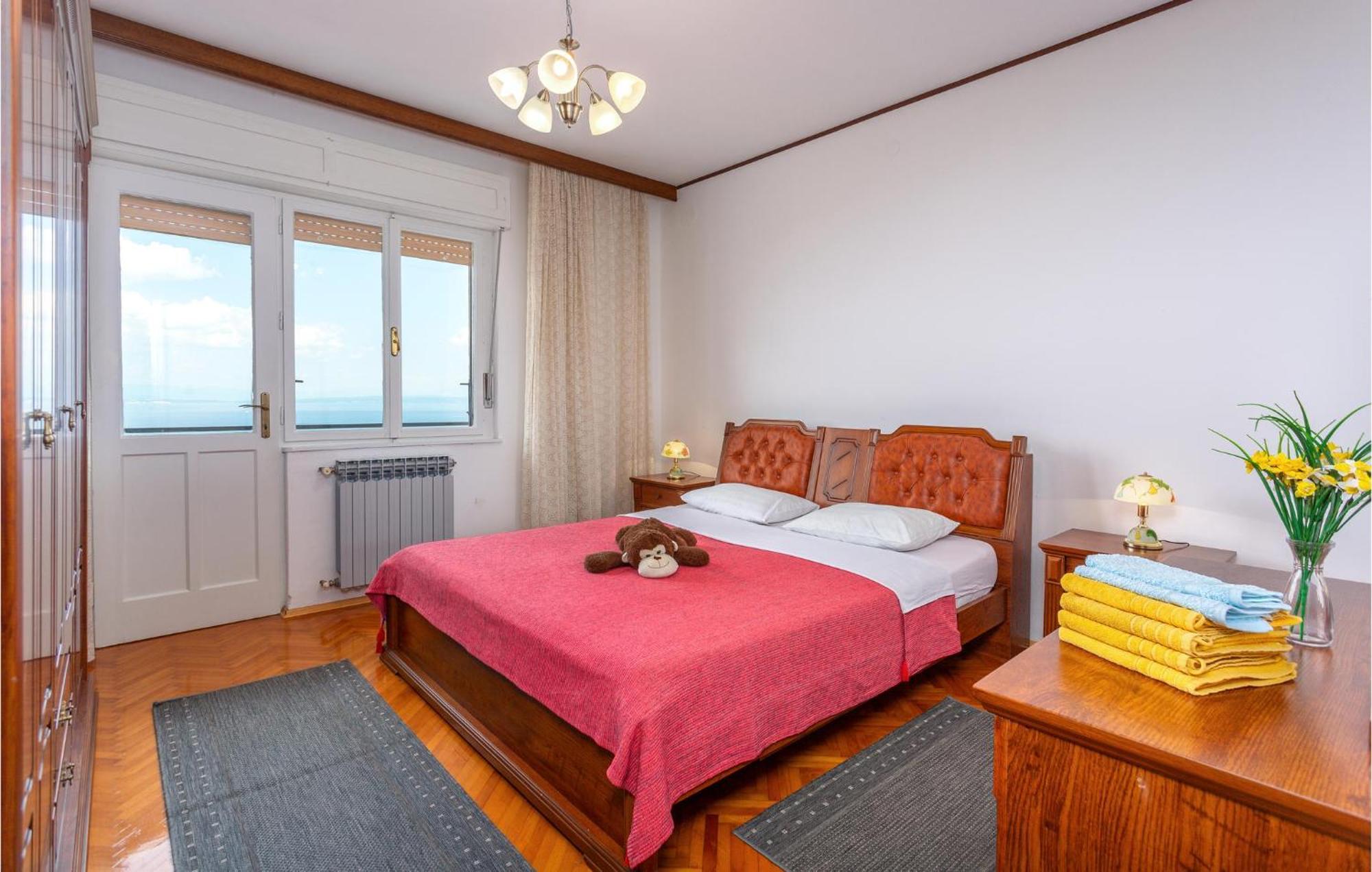 Nice Apartment In Lovran With Kitchen Eksteriør bilde